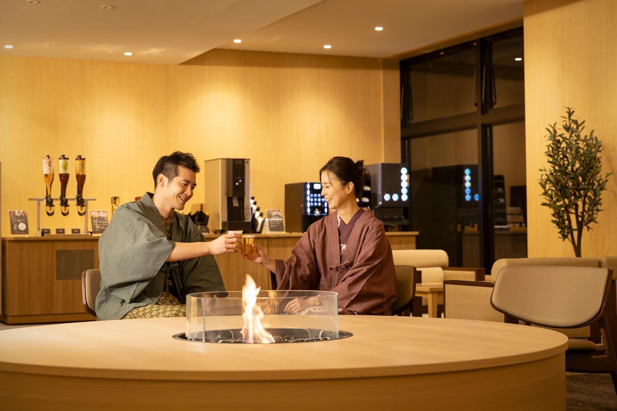 Ooedo Onsen Monogatari Premium Yamanaka Grand Hotel Kaga  Exterior foto
